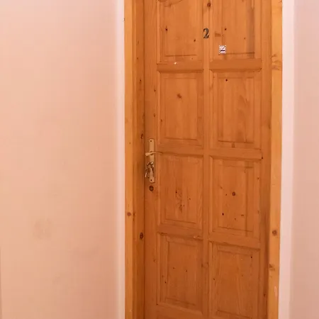 Haramia Csapszek Es Fogado בית הארחה סזומבאת'לי