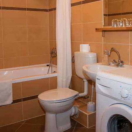 Haramia Csapszek Es Fogado Gasthuis